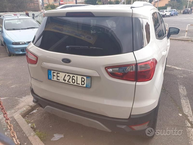 Usata Ford Ecosport 125 CV (91 kW) 2016 Bianco SUV
