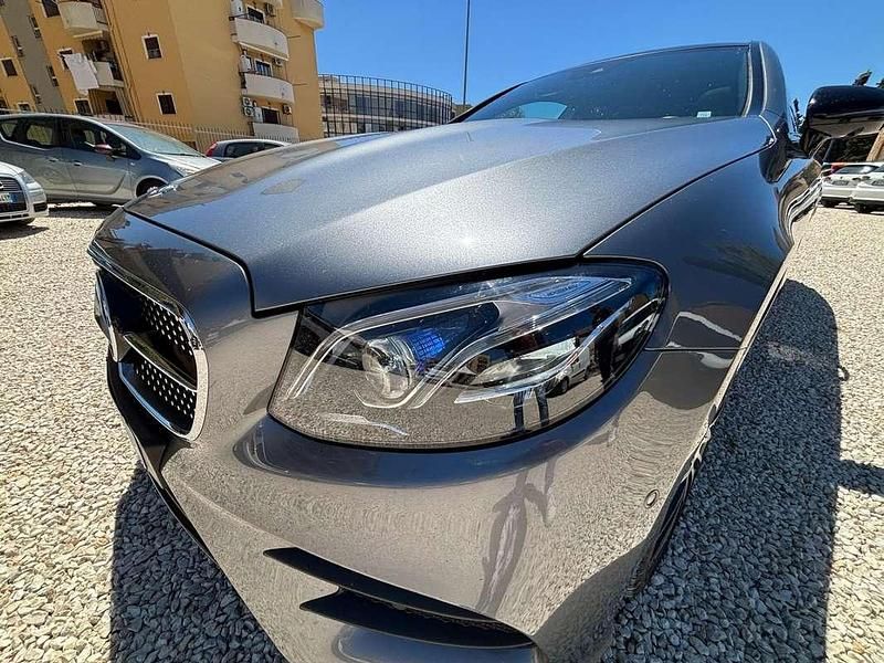 Usata Mercedes E220 Premium Plus 194 CV (142 kW) 2019 Coupé