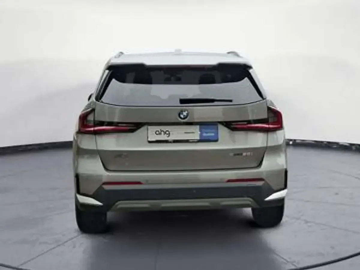 Usata BMW X1 156 CV (114 kW) 2024 Argento SUV
