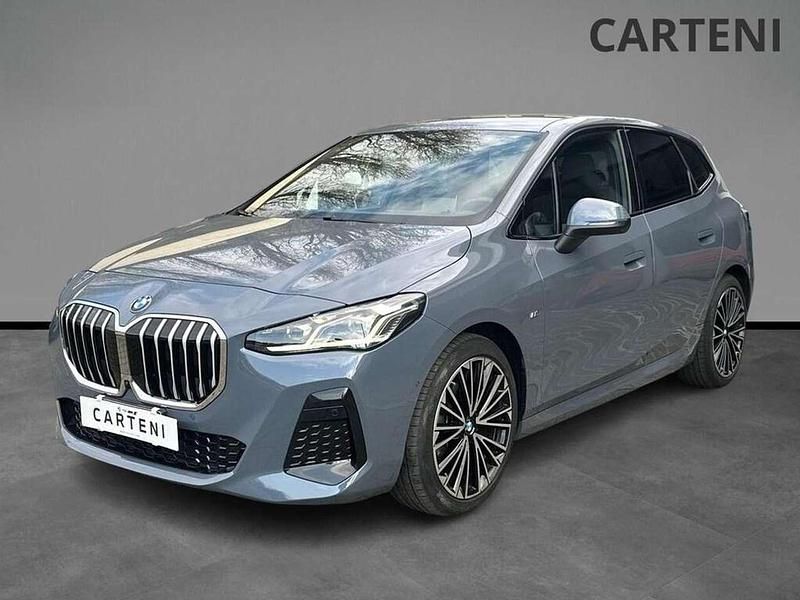 Usata BMW 218 Active Tourer Comfort Edition 150 CV (110 kW) 2024 Storm bay metallizzato Monovolume