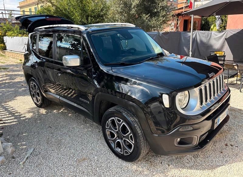 Usata Jeep Renegade Limited 140 CV (102 kW) 2015 Nero SUV