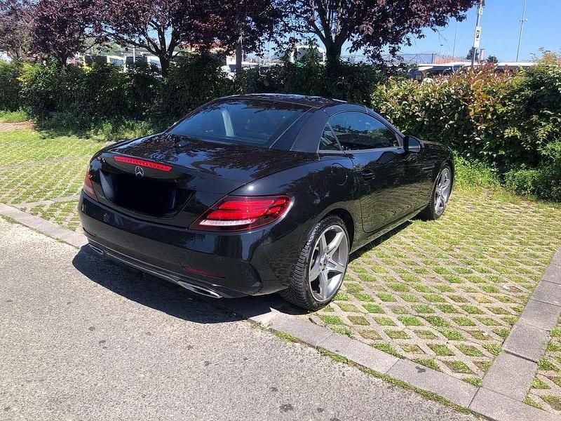 Usado Mercedes SLC180 AMG line 156 CV (114 kW) 2019 Negro Descapotable