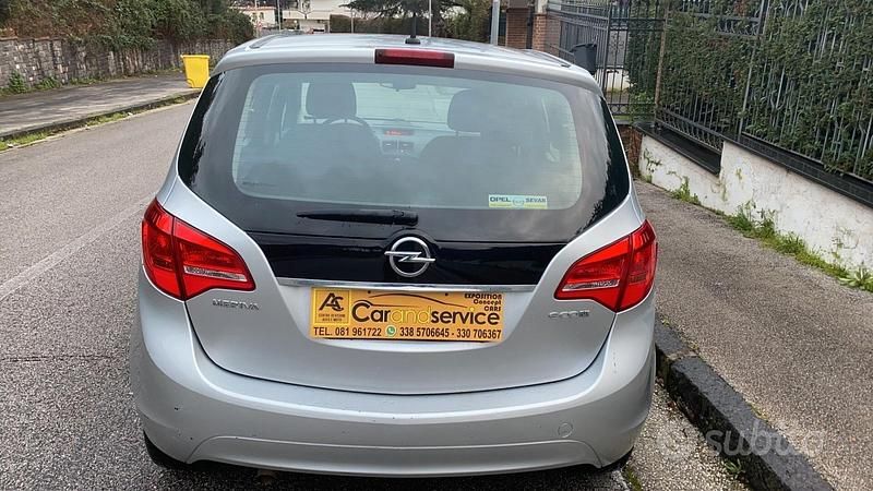 Usata Opel Meriva Innovation 120 CV (88 kW) 2017 Grigio Monovolume