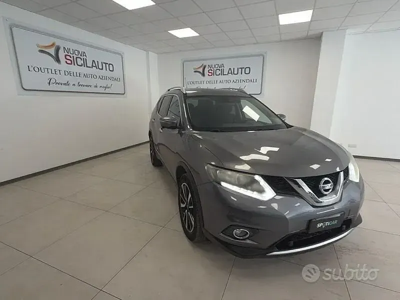 Usata Nissan X-Trail 131 CV (96 kW) 2016 Grigio SUV