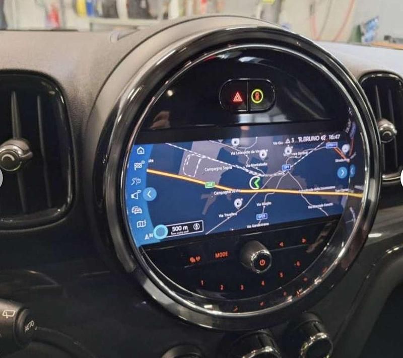 Usata Mini One D Countryman Essential 116 CV (85 kW) 2022 Grigio SUV