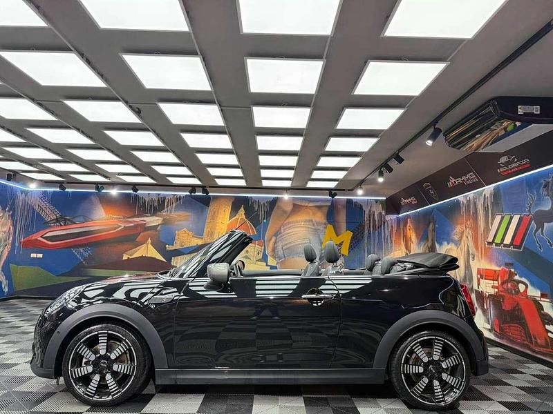 Usata Mini John Cooper Works Cabriolet 178 CV (130 kW) 2021 Nero Cabrio