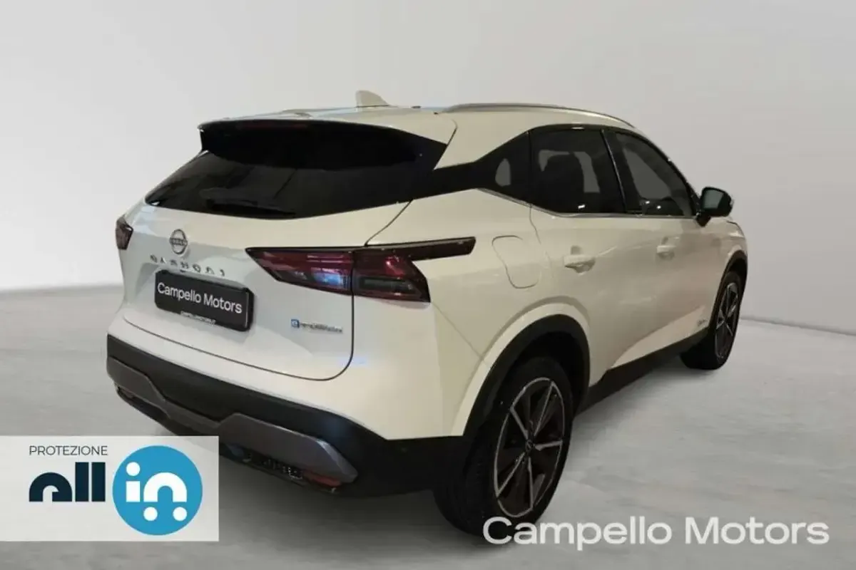 Usata Nissan Qashqai Tekna 158 CV (116 kW) 2023 Bianco SUV