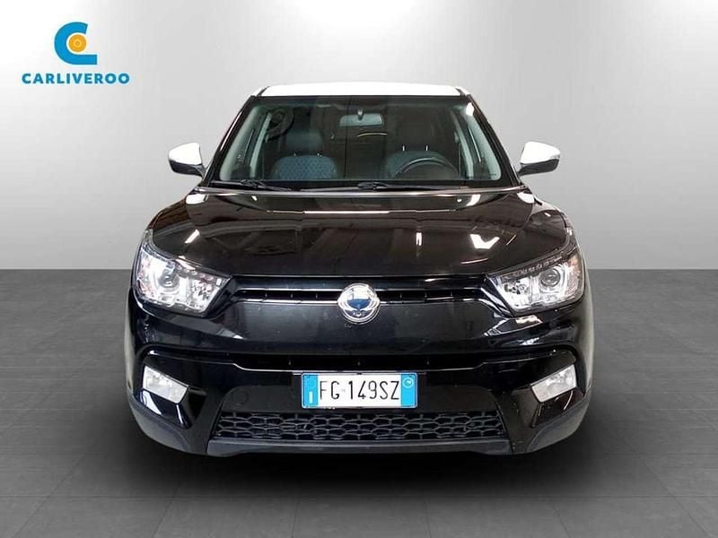 Usata Ssangyong (KGM) Tivoli 116 CV (85 kW) 2016 Nero SUV