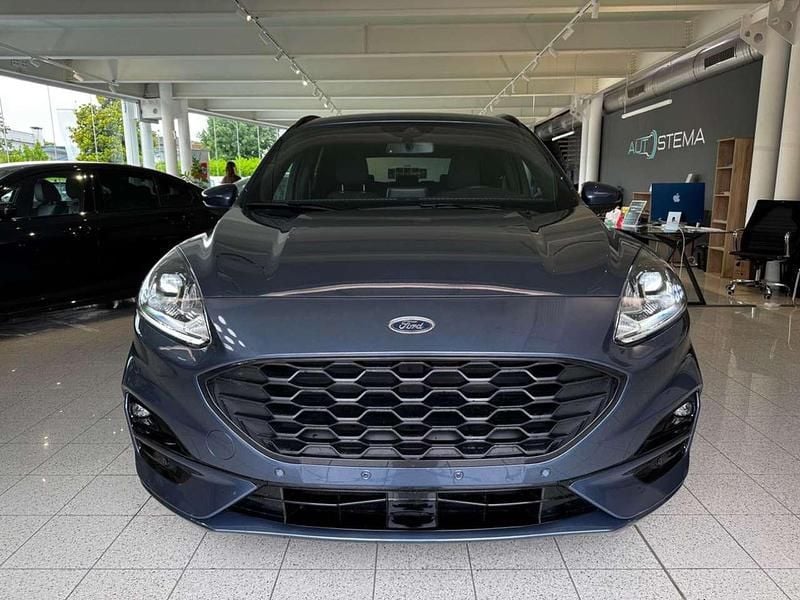 Usata Ford Kuga ST-Line 120 CV (88 kW) 2024 Blu/azzurro(met.) SUV