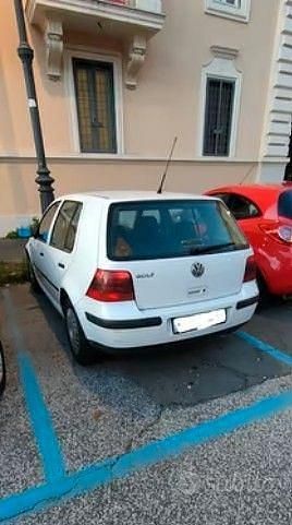 Usata VW Golf IV 75 CV (55 kW) 1998 Bianco Berlina
