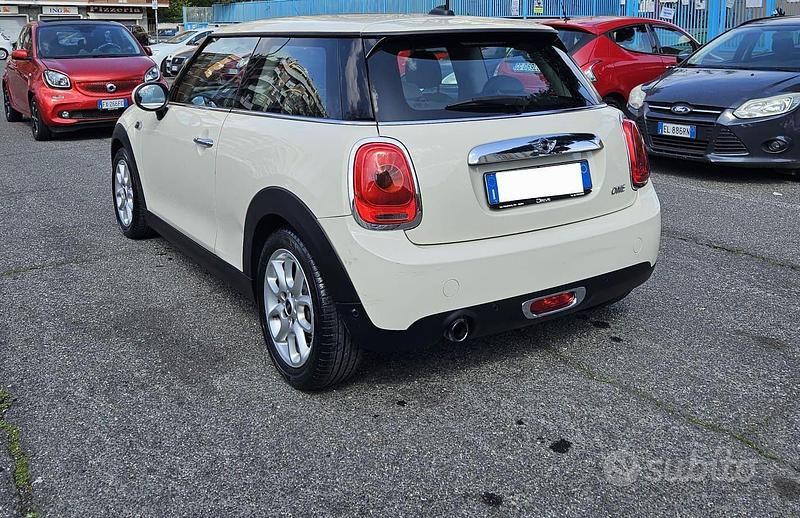 Usata Mini ONE 102 CV (75 kW) 2014 Bianco Utilitaria