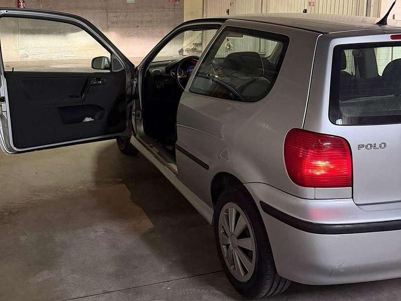 Usata VW Polo Highline 75 CV (55 kW) 2001 Berlina