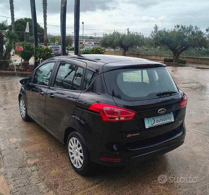 Usata Ford B-MAX 100 CV (73 kW) 2013 Nero Monovolume