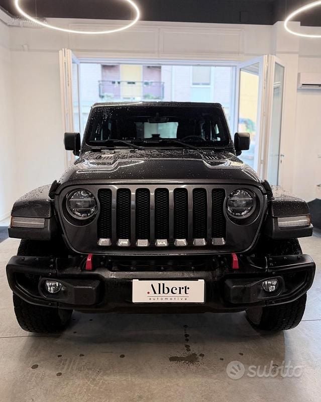 Usata Jeep Wrangler Sahara 200 CV (147 kW) 2019 Grigio SUV