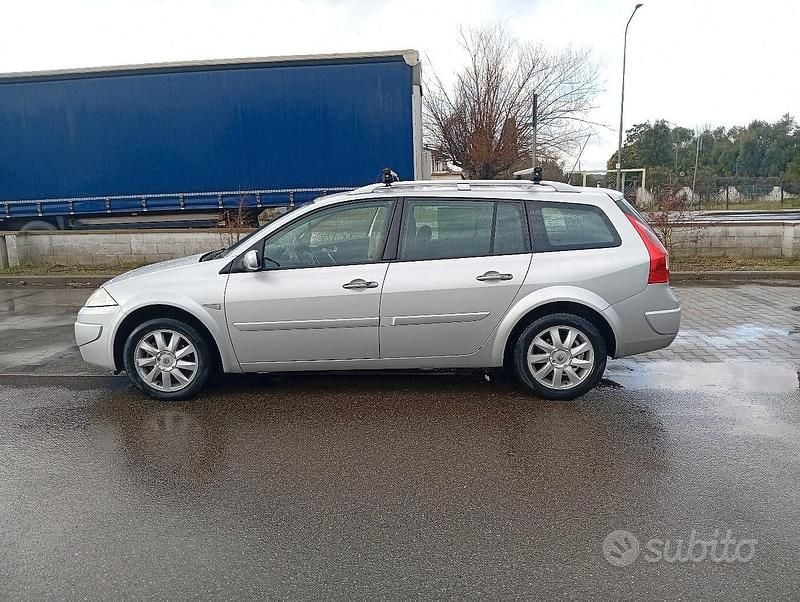 Usata Renault Mégane GrandTour 106 CV (77 kW) 2008 Grigio Station wagon