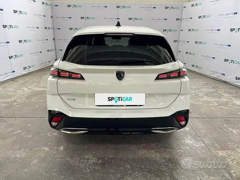 Usata Peugeot 308 SW Allure 131 CV (96 kW) 2023 Bianco Station wagon
