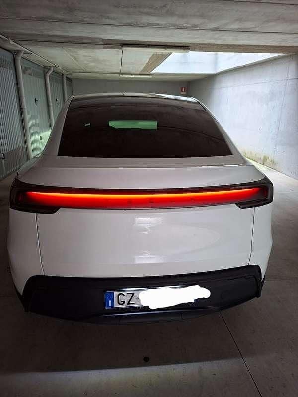 Usata 2025 Tesla Model Y RWD SUV | 43.000 € (Ottimo prezzo) - Immagine 1/4