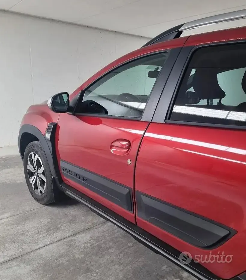 Usata Dacia Duster 90 CV (66 kW) 2022 Rosso SUV