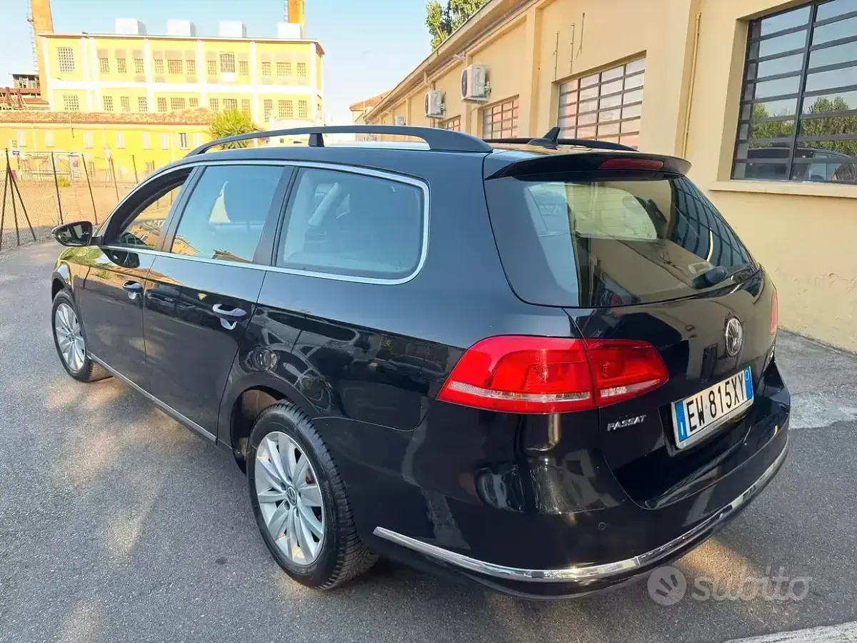 Usata VW Passat Comfortline 150 CV (110 kW) 2014 Nero Station wagon
