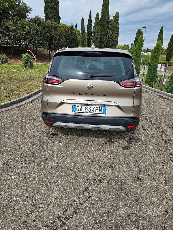 Usata Renault Espace 160 CV (117 kW) 2020 Monovolume
