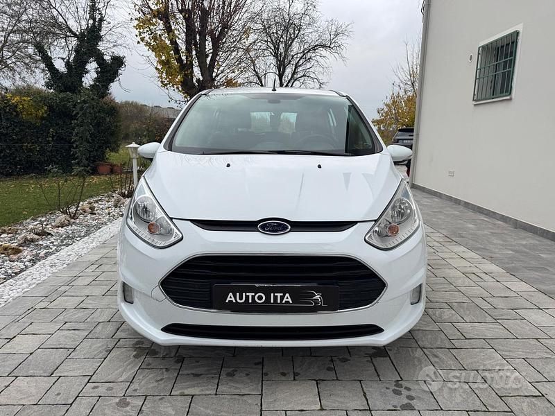Bianco Usata 2014 Ford B-MAX Monovolume | 5900 € (Buon prezzo) - Immagine 1/4