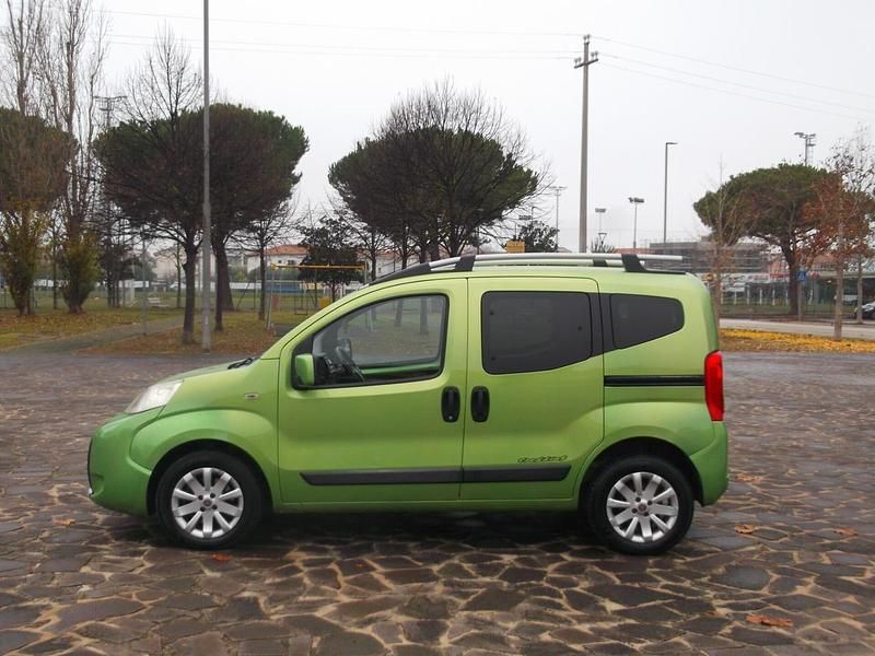 Usata Fiat Qubo Trekking 95 CV (69 kW) 2011 Verde Monovolume