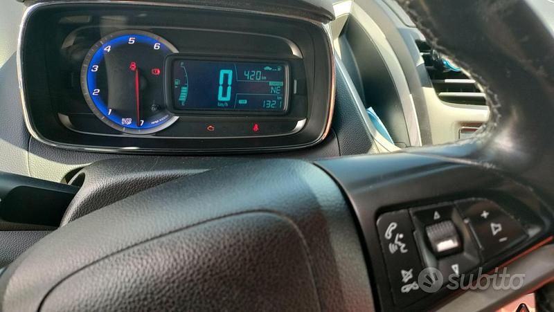 Usata Chevrolet Trax LTZ 131 CV (96 kW) 2013 Bianco SUV