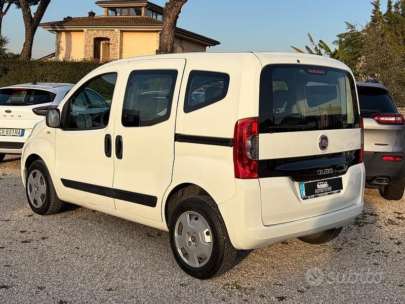 Usata Fiat Qubo Lounge 80 CV (58 kW) 2019 Bianco Monovolume