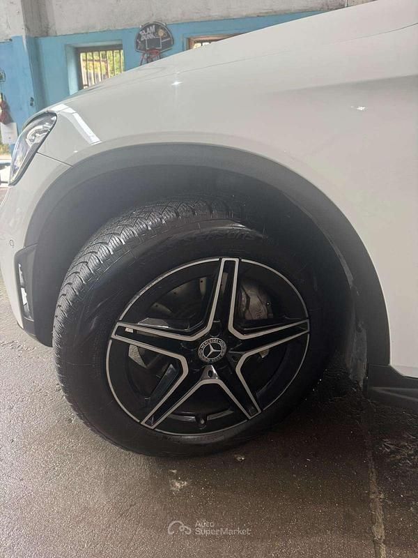 Usata Mercedes GLC250 Premium 194 CV (142 kW) 2019 Bianco Coupé