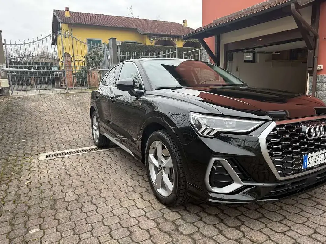 Usata Audi Q3 Sportback S-Line 150 CV (110 kW) 2021 SUV