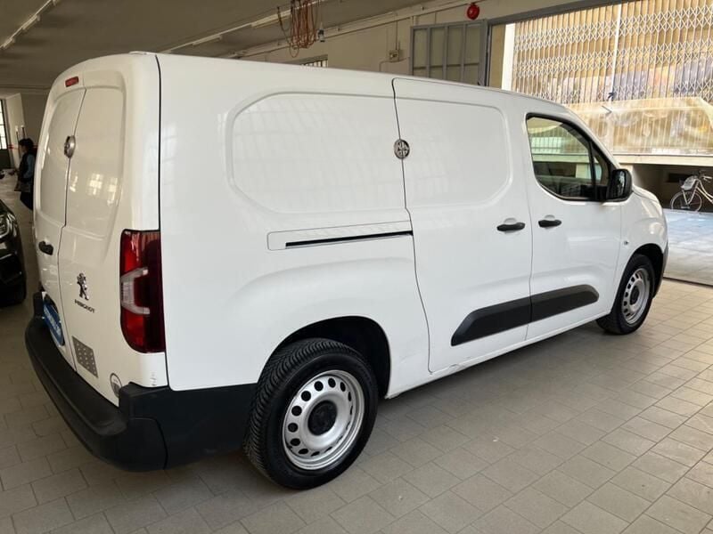 Usata Peugeot Partner Premium 131 CV (96 kW) 2019 Bianco Monovolume