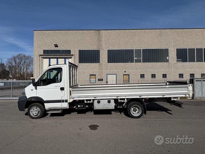 Usata Renault Master 129 CV (94 kW) 2008 Bianco
