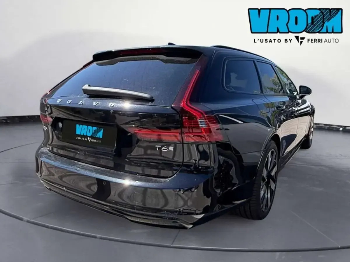 Nuova Volvo V90 Plus 253 CV (186 kW) 2025 Nero Station wagon