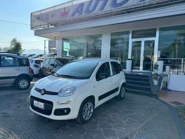 Bianco Usata 2019 Fiat Panda Lounge Due volumi | 7990 € (Ottimo prezzo) - Immagine 1/4