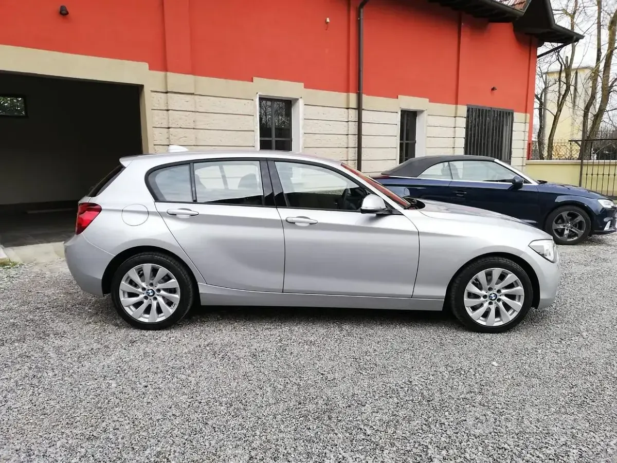 Usata BMW 116 Sport Line 116 CV (85 kW) 2014 Grigio Utilitaria
