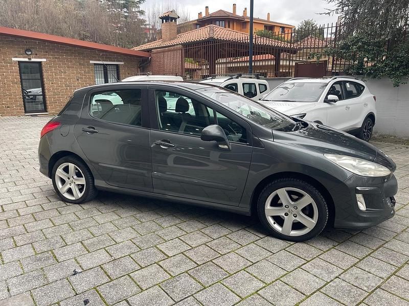 Usata Peugeot 308 Premium 110 CV (80 kW) 2008 Grigio Berlina