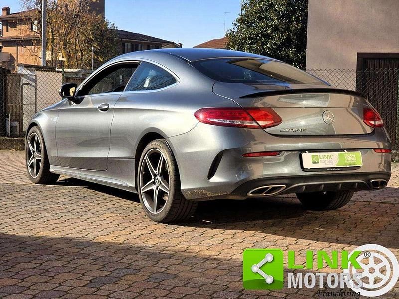 Usata Mercedes C200 Premium Plus 184 CV (135 kW) 2018 Grigio scuro Coupé