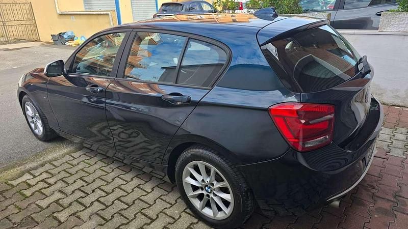 Usata BMW 118 143 CV (105 kW) 2012 Blu/azzurro Utilitaria