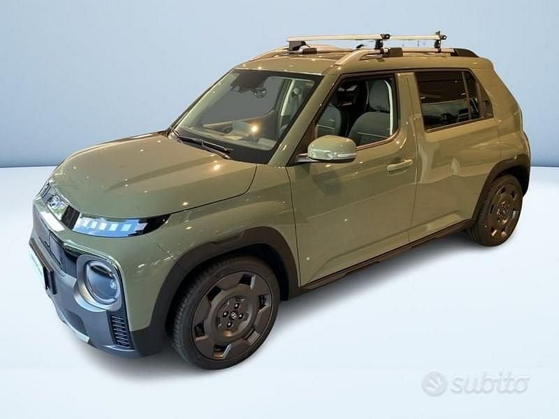 Verde Nuova 2025 Hyundai Inster Due volumi | 29.200 € (Buon prezzo) - Immagine 1/4