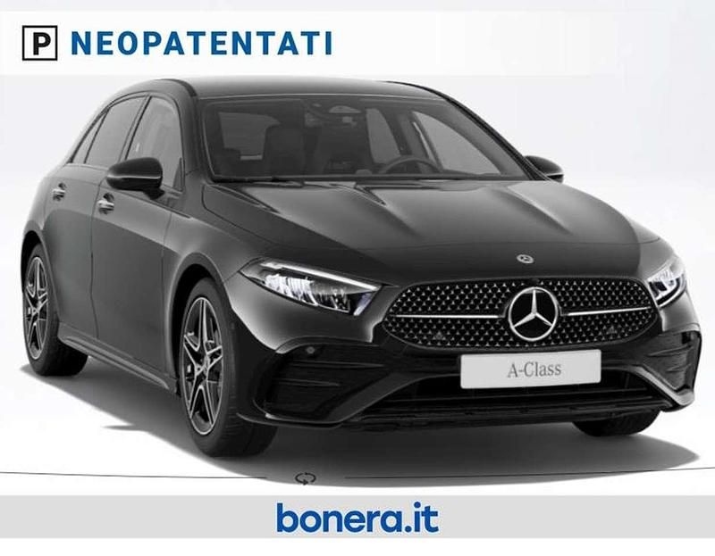 Nuova Mercedes A180 116 CV (85 kW) 2026 Nero notte Berlina