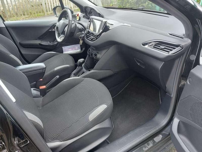 Usata Peugeot 208 Active 82 CV (60 kW) 2016 Utilitaria