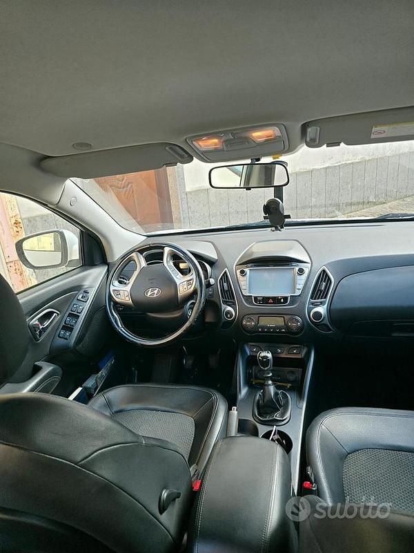 Usata Hyundai ix35 115 CV (84 kW) 2011 Bianco SUV