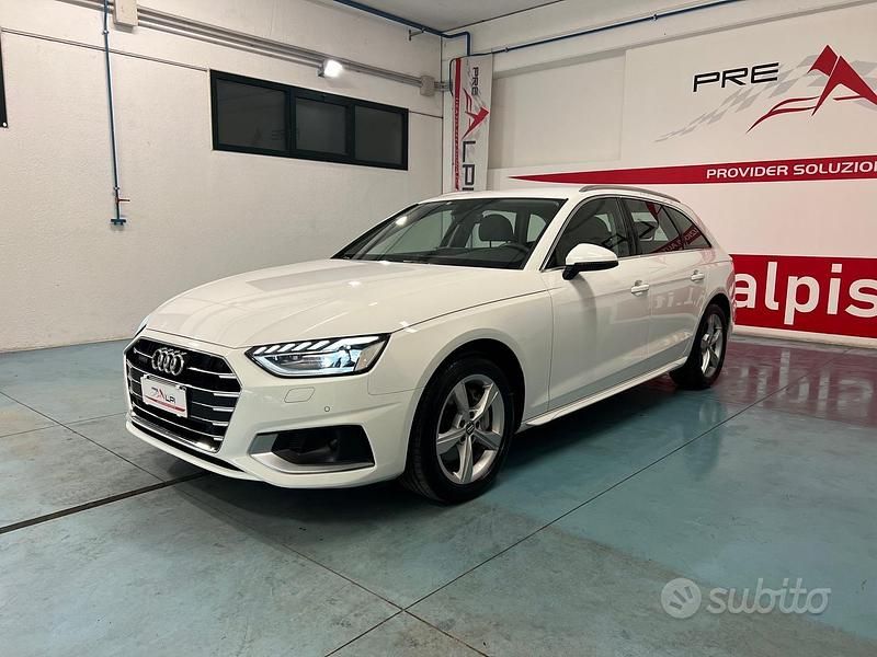 Usata Audi A4 Business 190 CV (139 kW) 2020 Bianco Station wagon