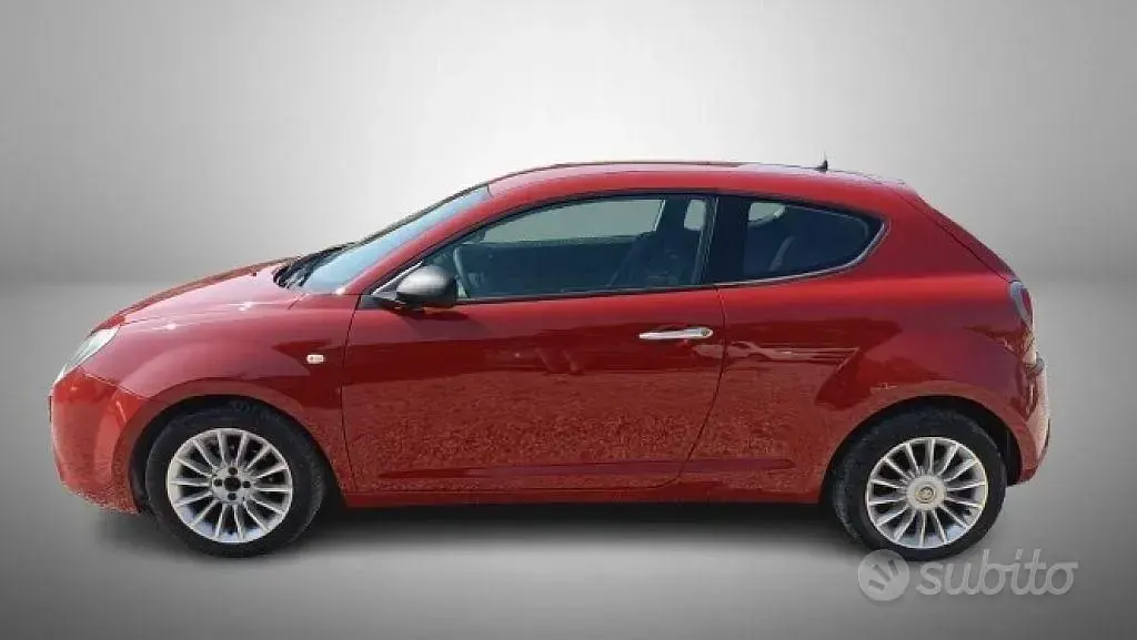 Usata Alfa Romeo MiTo 69 CV (50 kW) 2013 Rosso Utilitaria