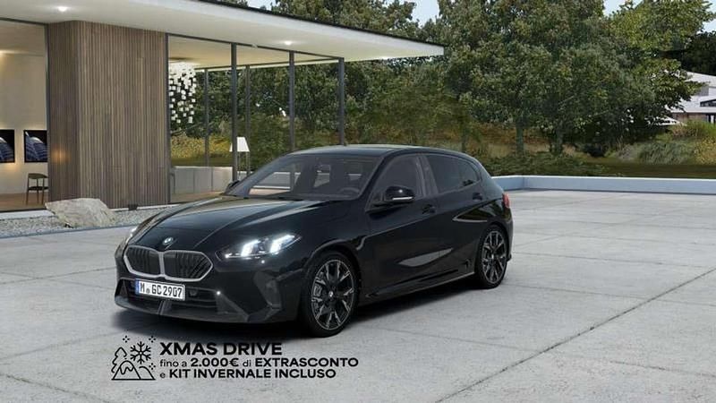 Black sapphire metallizzato Nuova 2025 BMW 120 M Sport Due volumi | 41.900 € (Buon prezzo) - Immagine 1/4