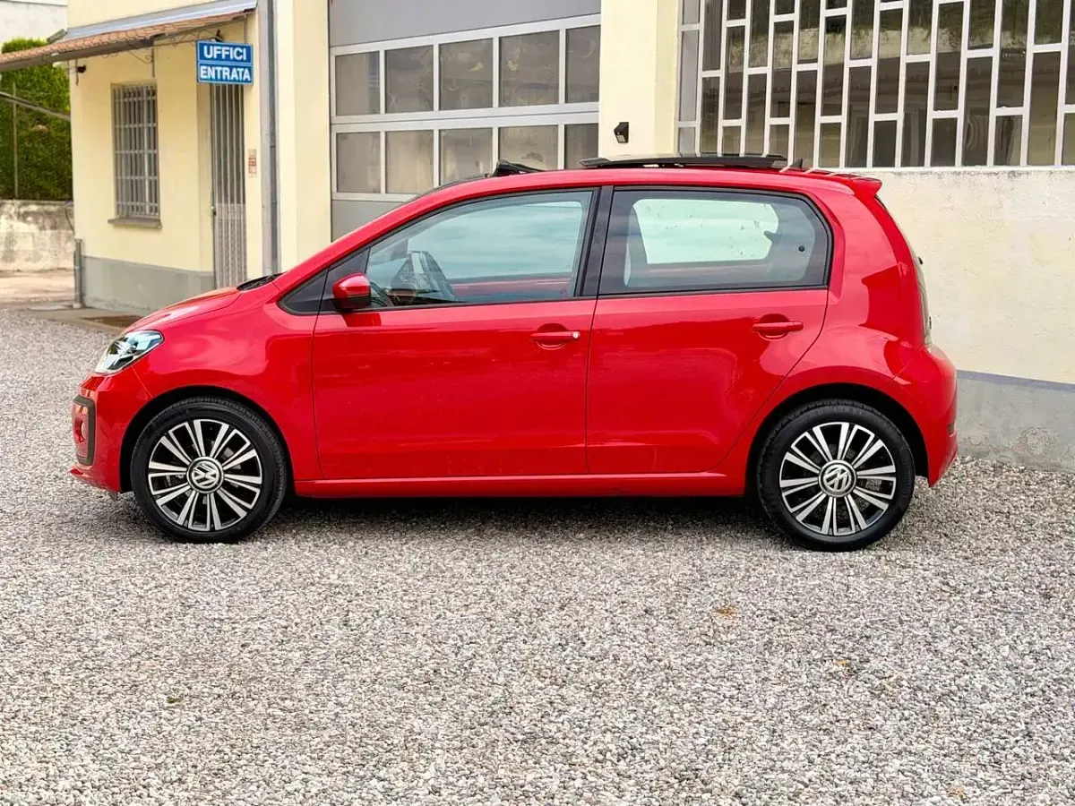 Usata VW up! Highline 75 CV (55 kW) 2019 Rosso Utilitaria