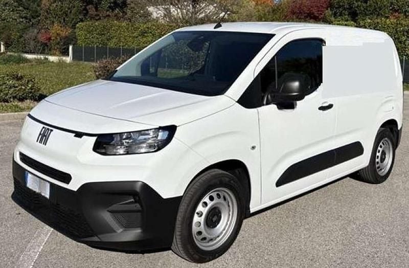 Bianco Usata 2025 Fiat Doblò Monovolume | 21.000 € (Ottimo prezzo) - Immagine 1/4