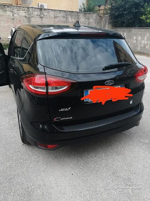 Usata Ford C-MAX 120 CV (88 kW) 2016 Monovolume