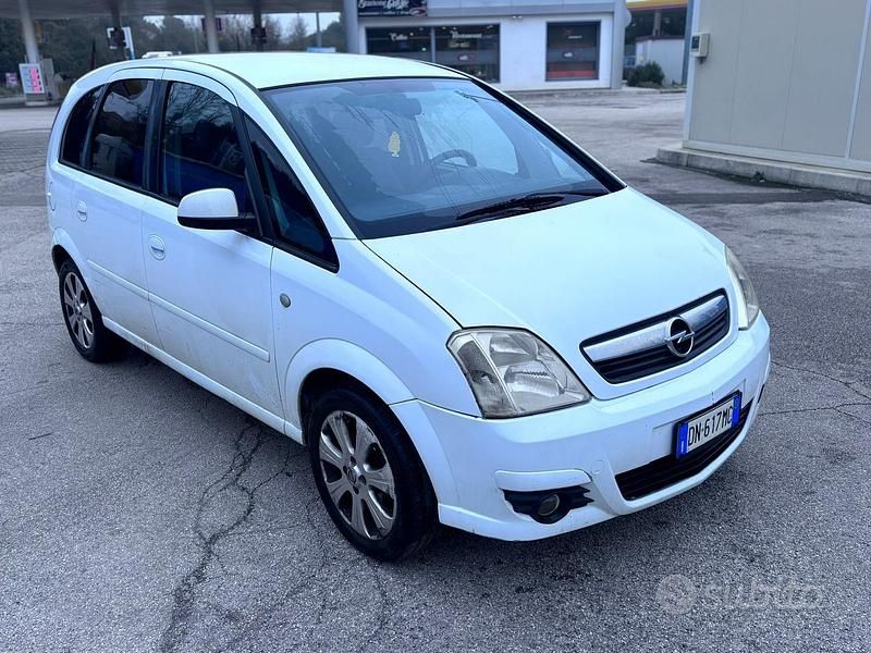 Occasion Opel Meriva 75 ch (55 kW) 2008 Blanc Monospace