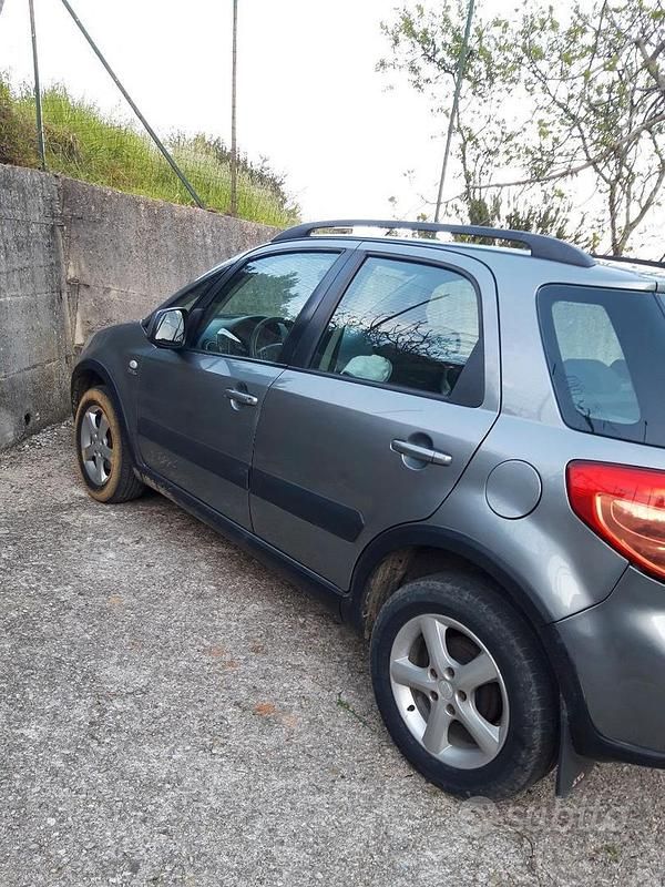 Usata Suzuki SX4 2007 Grigio Monovolume